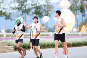 BIB: 
                            <button type="button" onclick="openModal(27857846)" class="btn btn-primary btn-sm float-right btn-popup" data-toggle="modal" data-target=".modal-high-quality">
                        <i class="fas fa-shopping-cart"></i> Add to Cart
                    </button>
                                            <button type="button" onclick="isThisMe(27857846, true)" class="btn btn-success btn-sm float-right btn-popup btn-isme hidden" data-toggle="tooltip" data-placement="bottom" title="นี่คือรูปของคุณใช่ไหม คลิกที่นี่เพื่อเอาเข้าอัลบั้ม">
                        <i class="fas fa-plus"></i> Add to album
                    </button>
                    <button type="button" onclick="isThisMe(27857846, false)" class="btn btn-warning btn-sm float-right btn-popup btn-isnotme hidden">
                        <i class="fas fa-ban"></i> Remove from album
                    </button>